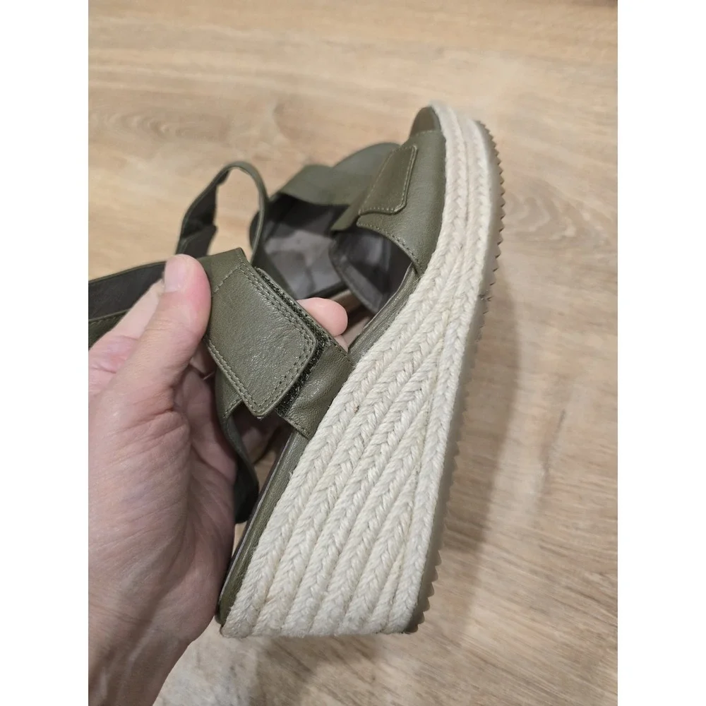 EILEEN FISHER Women's Size 8 Olive Green Leather‎ Espadrille Wedge Sandals